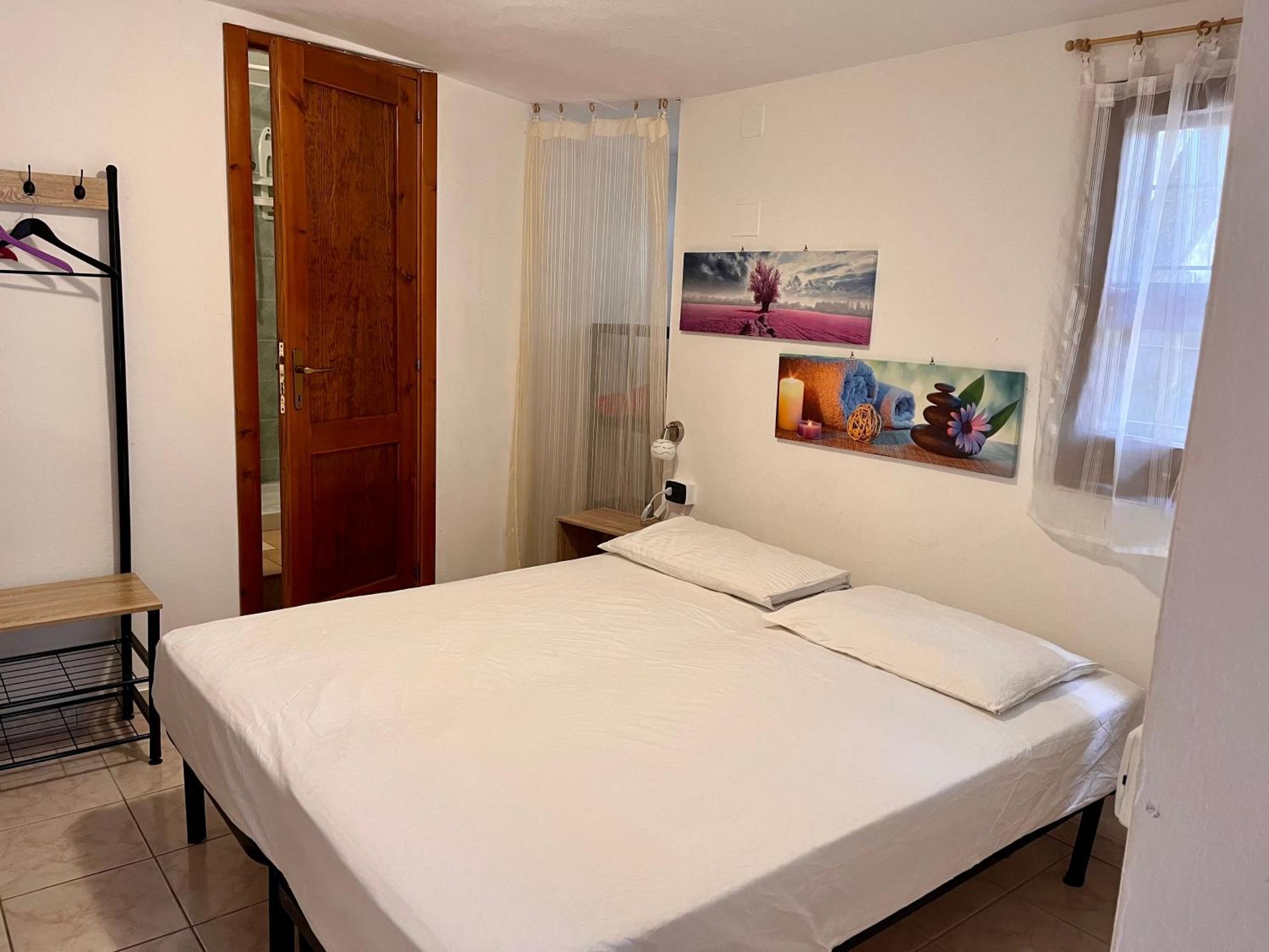 Rustico Porto Pino 30 Mt Dalla Spiaggia 外观 照片