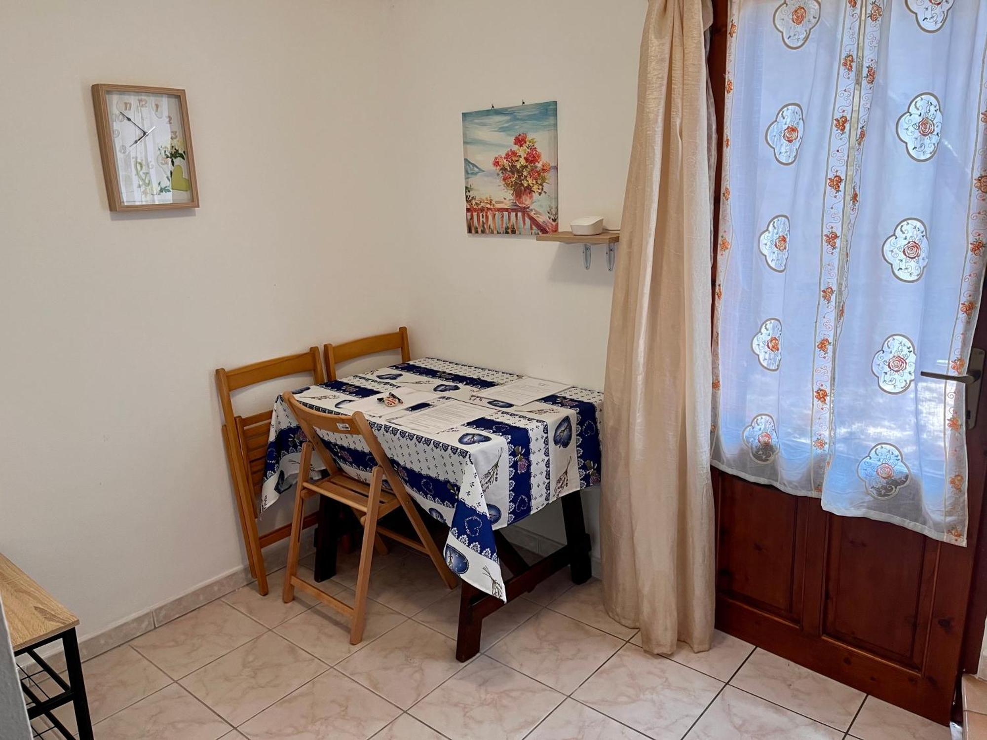 Rustico Porto Pino 30 Mt Dalla Spiaggia 外观 照片